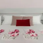 Equinox House ゲストハウス 3*
