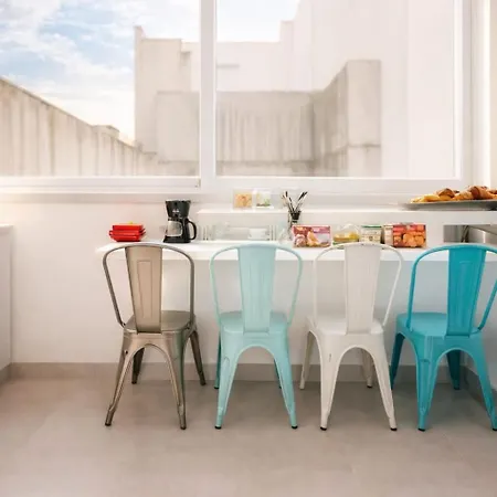 Equinox House בית הארחה טוליה