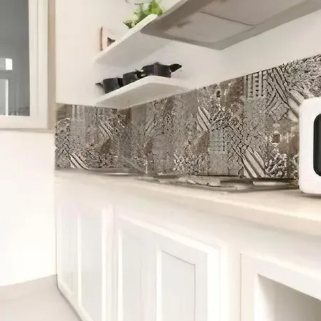 Konukevi Equinox House 3*